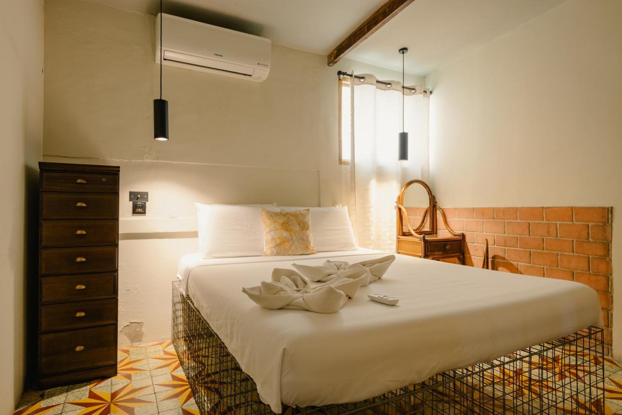 The Flying Fish Hostel Cebu Extérieur photo