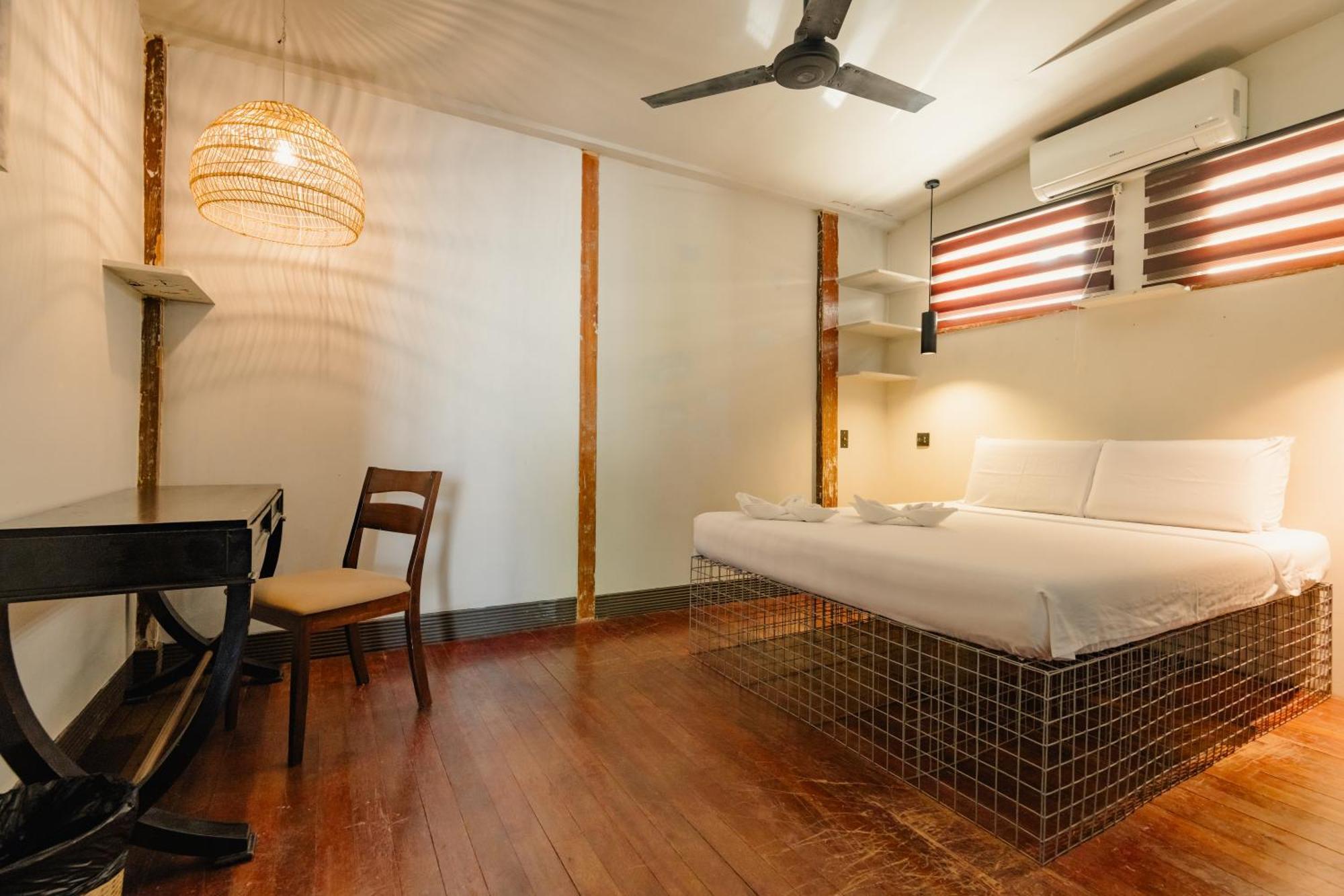 The Flying Fish Hostel Cebu Extérieur photo