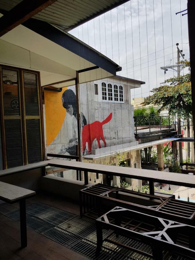 The Flying Fish Hostel Cebu Extérieur photo