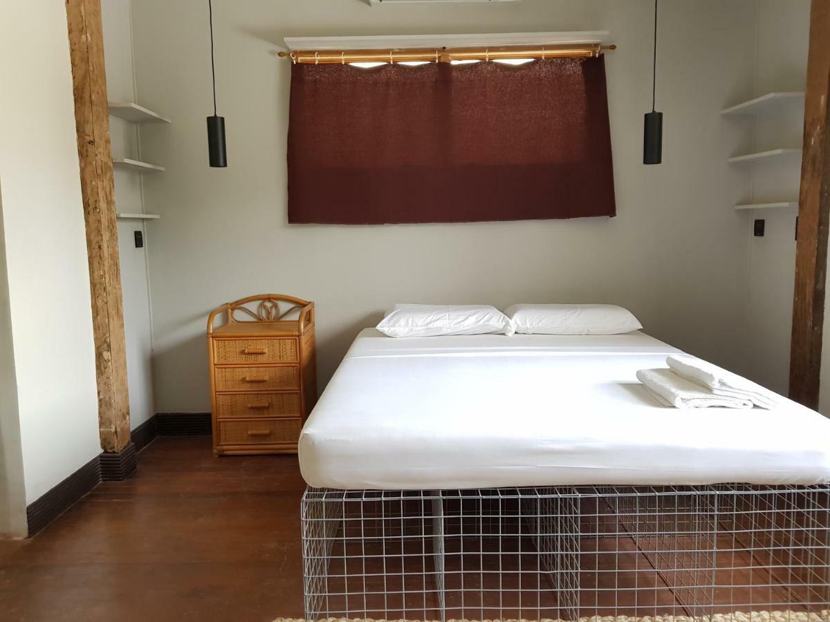 The Flying Fish Hostel Cebu Extérieur photo