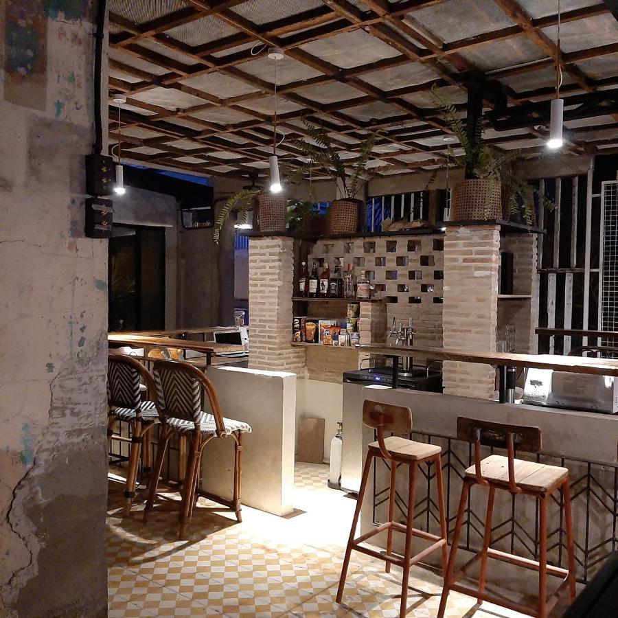 The Flying Fish Hostel Cebu Extérieur photo