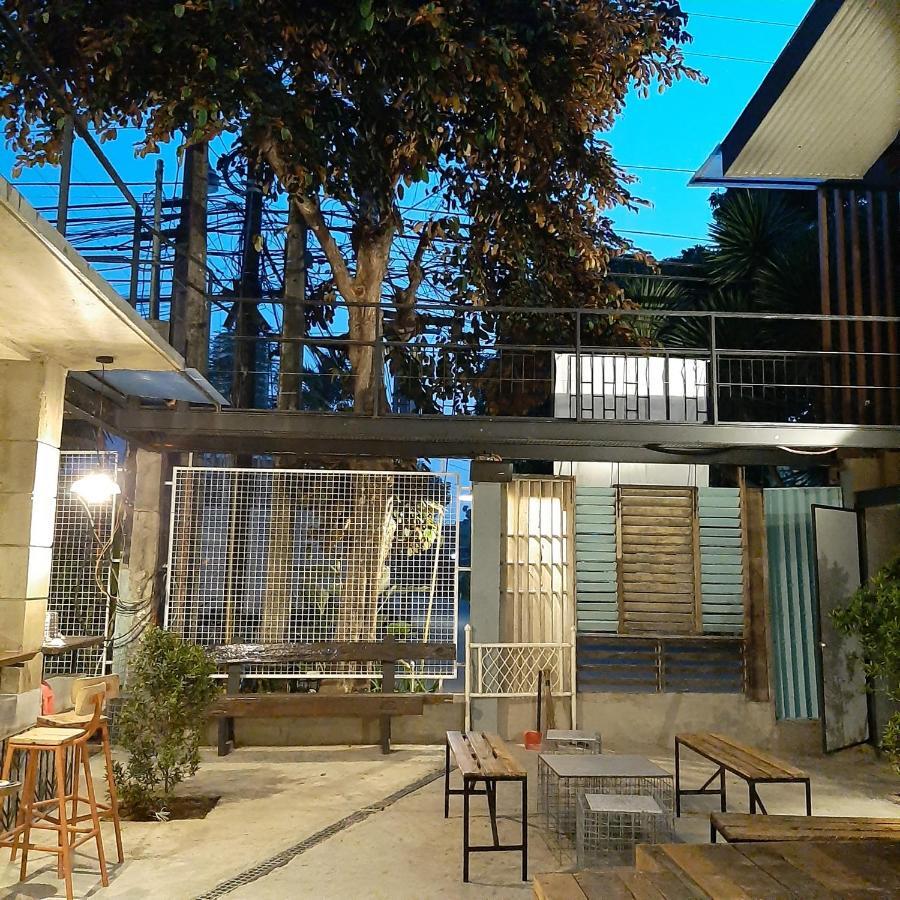 The Flying Fish Hostel Cebu Extérieur photo