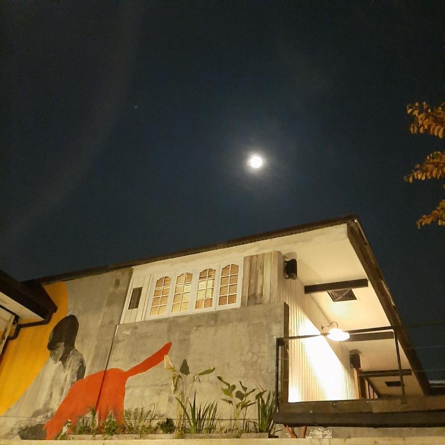 The Flying Fish Hostel Cebu Extérieur photo
